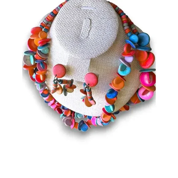 Vintage Double Strand Painted Wood Disc Necklace and Clip On Earring Set - Picture 6 of 9